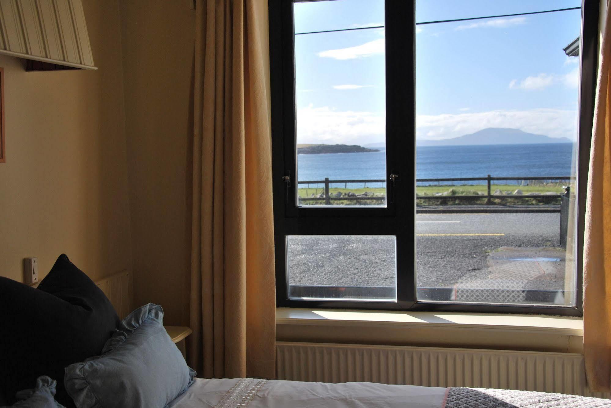 Teach Cruachan Large-Group Holiday Home Dooagh Buitenkant foto